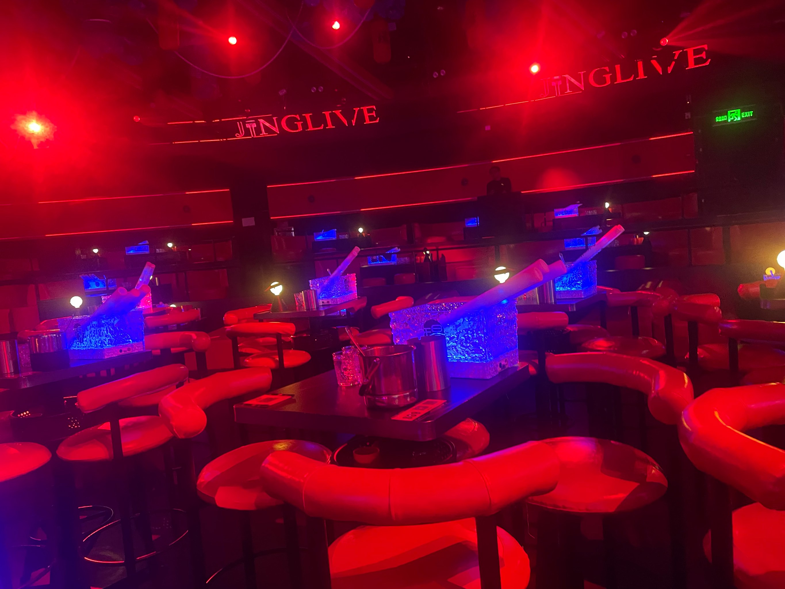 汕头商务ktv开启商务ktv新玩法-龙湖区ktv预订